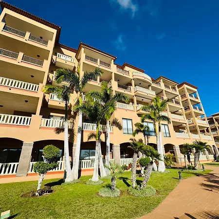 El Nautico Coral - Oceanview Escape *