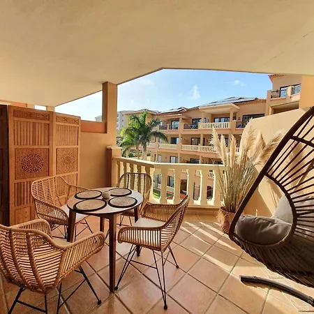 Apartment El Nautico Coral - Oceanview Escape