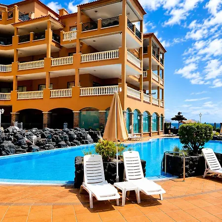 El Nautico Coral - Oceanview Escape