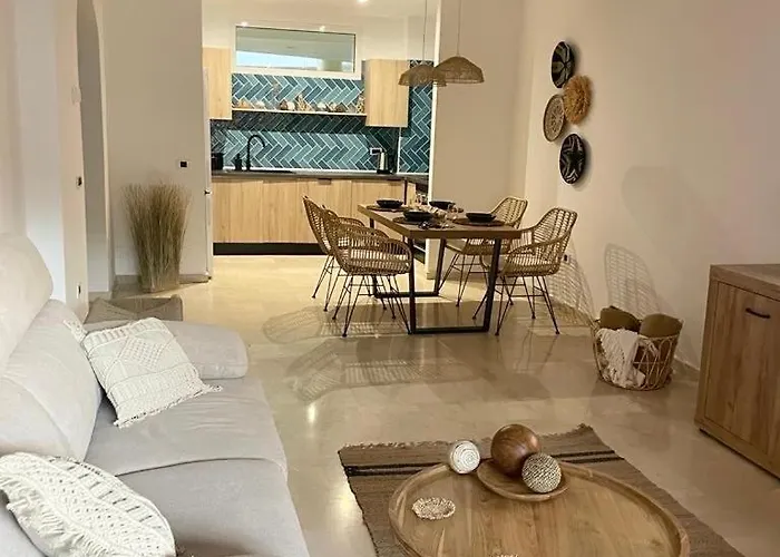 דירה El Nautico Coral - Oceanview Escape סן מיגל דה אבונה