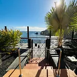 El Nautico Coral - Oceanview Escape *