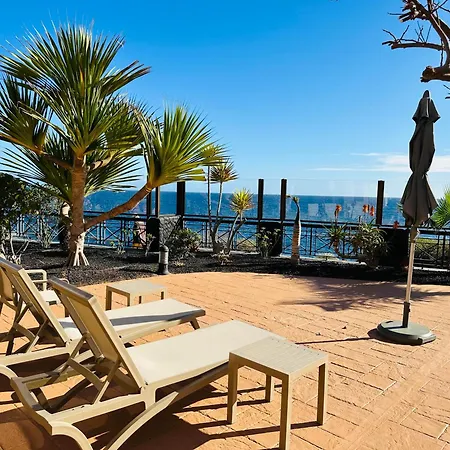 公寓 El Nautico Coral - Oceanview Escape 圣米格尔德阿沃纳