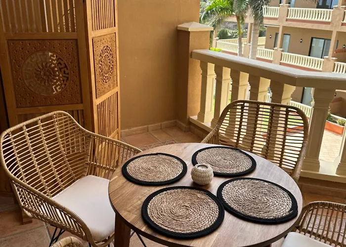 El Nautico Coral - Oceanview Escape San Miguel de Abona