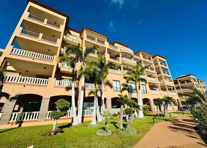 El Nautico Coral - Oceanview Escape *